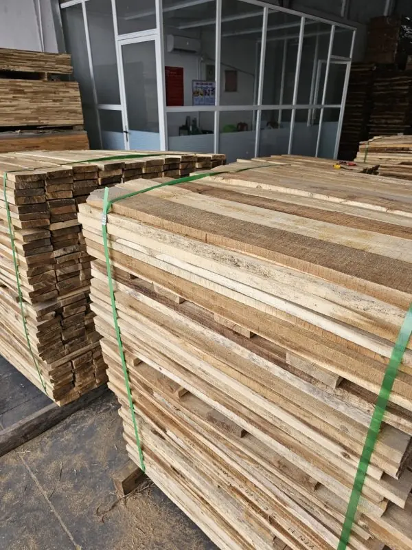 CÔNG TY TNHH NEW VINWOOD